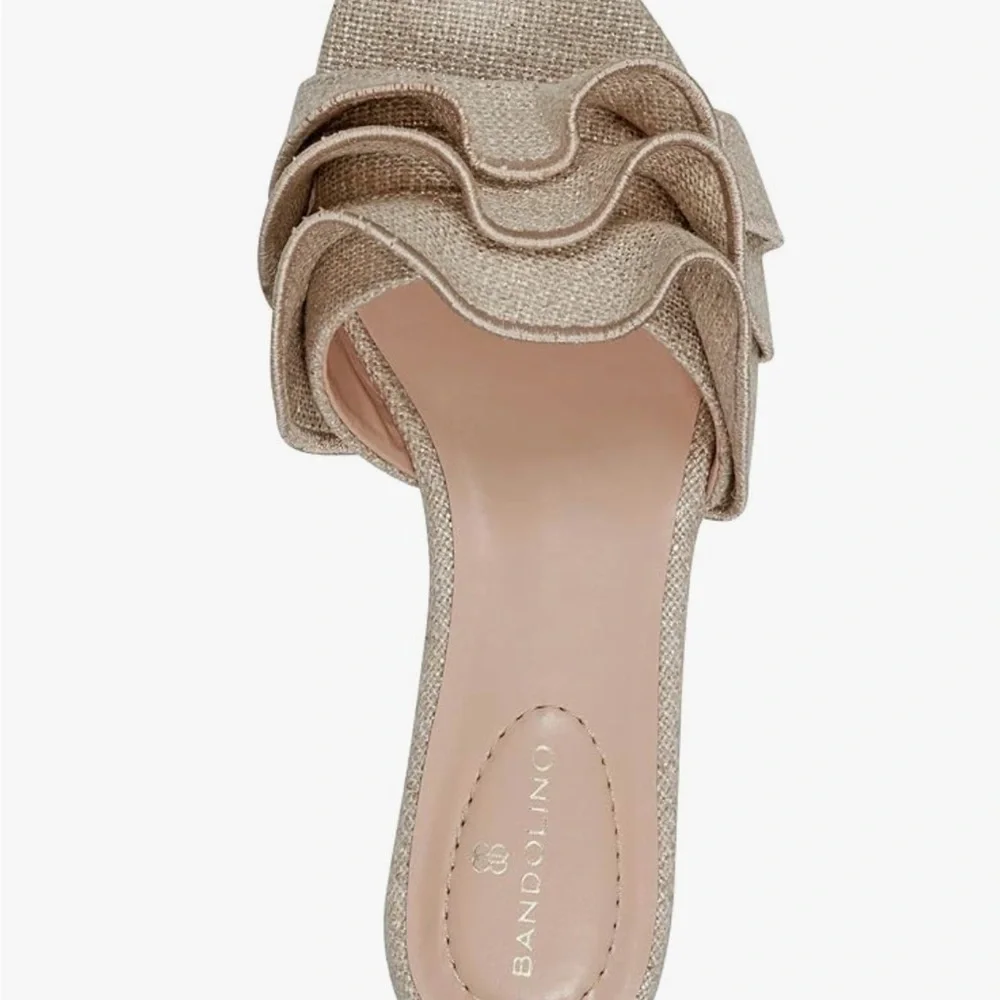 Bandolino Women's Kaisley Wedge Sandal - Picture 2 of 7